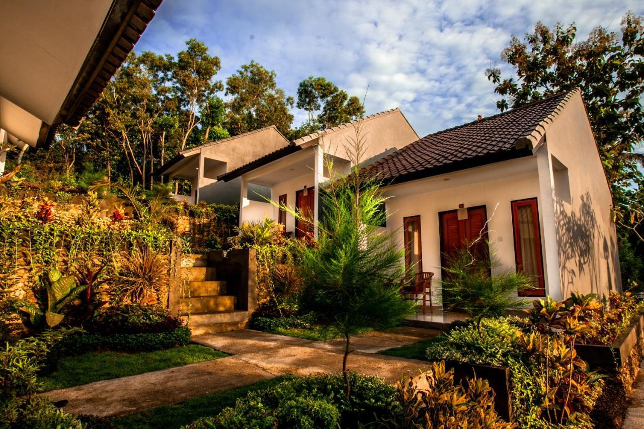 Singgahan Bungalow By Ecommerceloka Toyapakeh Exterior foto